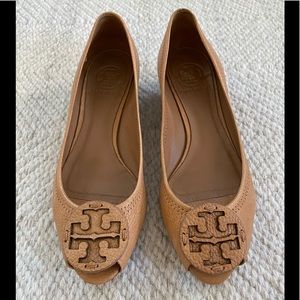 Tory Burch Tan Kitten Wedge 7